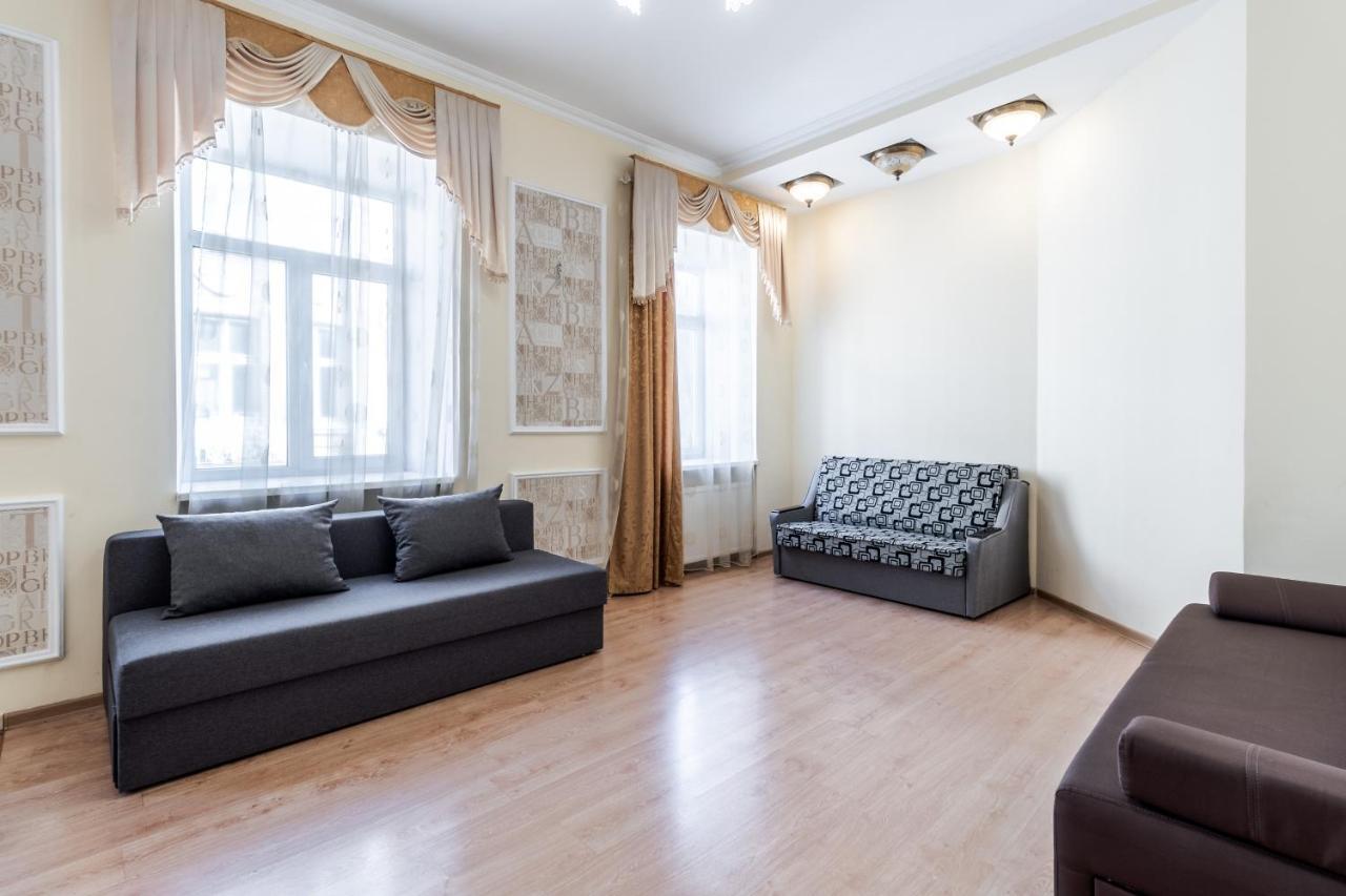Fedorova Apartment リヴィウ エクステリア 写真