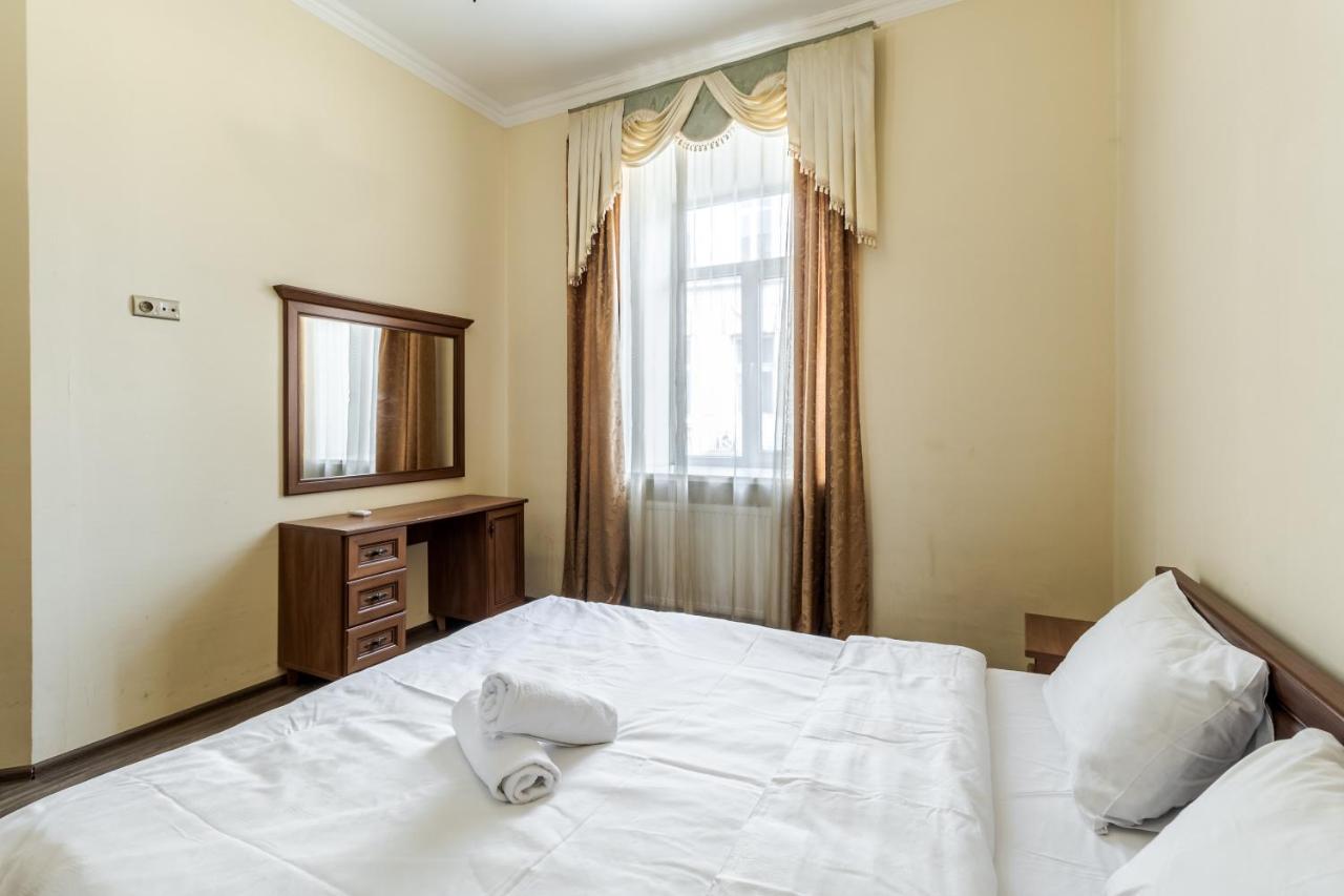 Fedorova Apartment リヴィウ エクステリア 写真
