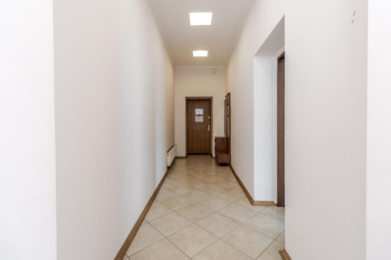 Fedorova Apartment リヴィウ エクステリア 写真