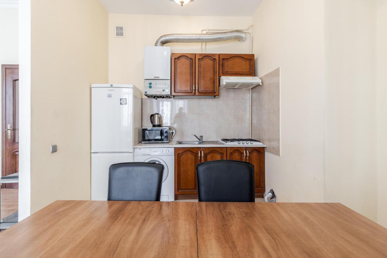 Fedorova Apartment リヴィウ エクステリア 写真