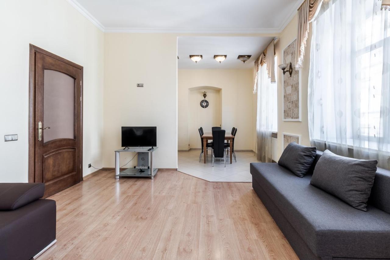 Fedorova Apartment リヴィウ エクステリア 写真